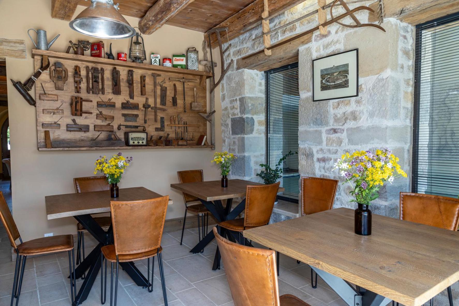 Le Relais Des Deux Tours Bed & Breakfast Brémondans Eksteriør bilde
