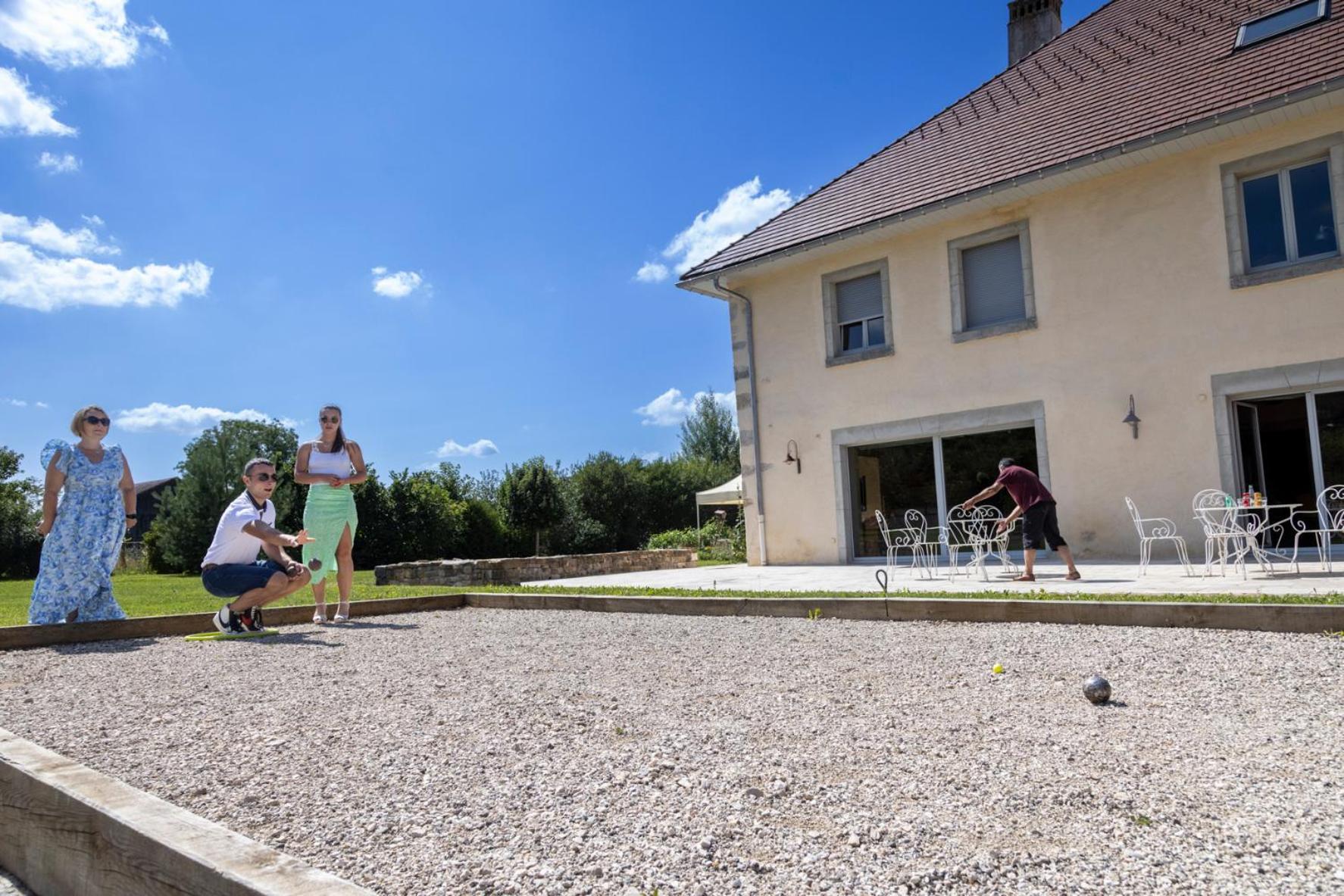 Le Relais Des Deux Tours Bed & Breakfast Brémondans Eksteriør bilde