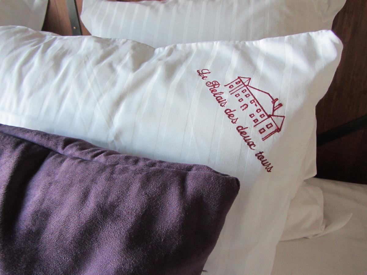 Le Relais Des Deux Tours Bed & Breakfast Brémondans Eksteriør bilde